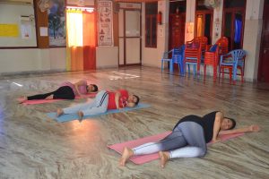 Prenatal Yoga (12)