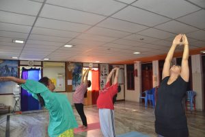Prenatal Yoga (9)